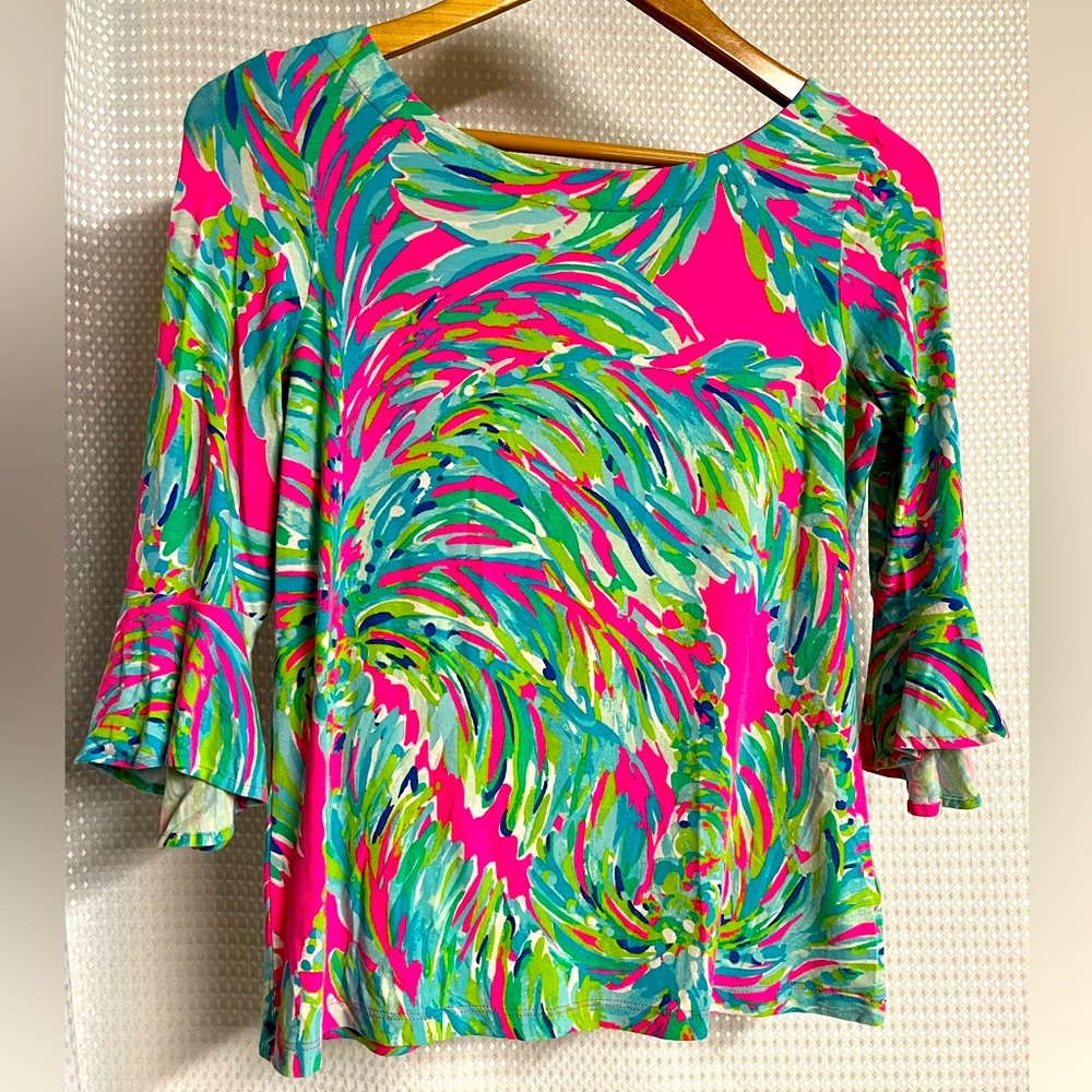 Lilly Pulitzer Pima Cotton blend shirt, half bell sleeve, XS; summer chic blouse